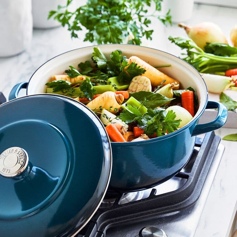 Merten & Storck Merten & Storck 1873 Enameled Iron Dutch Oven