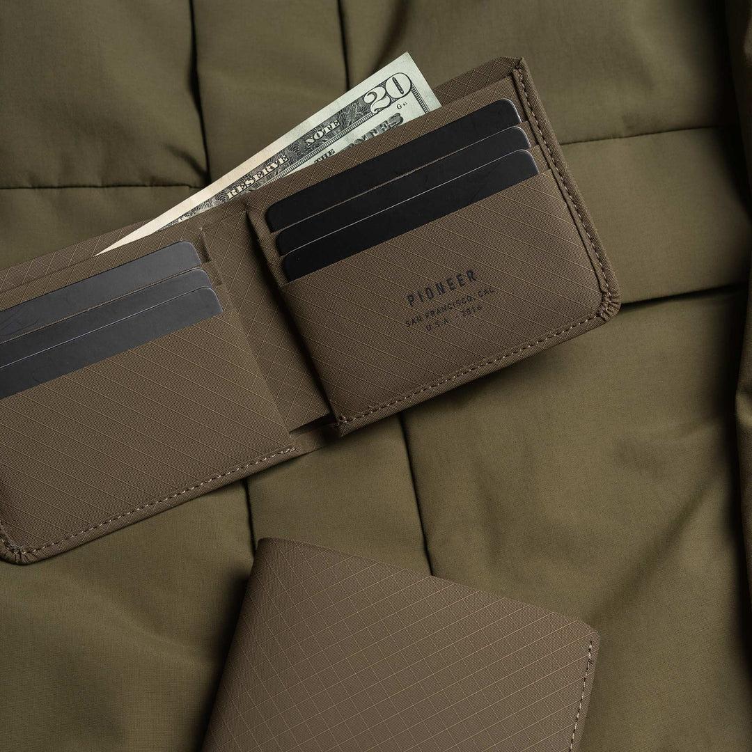 Pioneer Carry Pioneer Carry Division Billfold