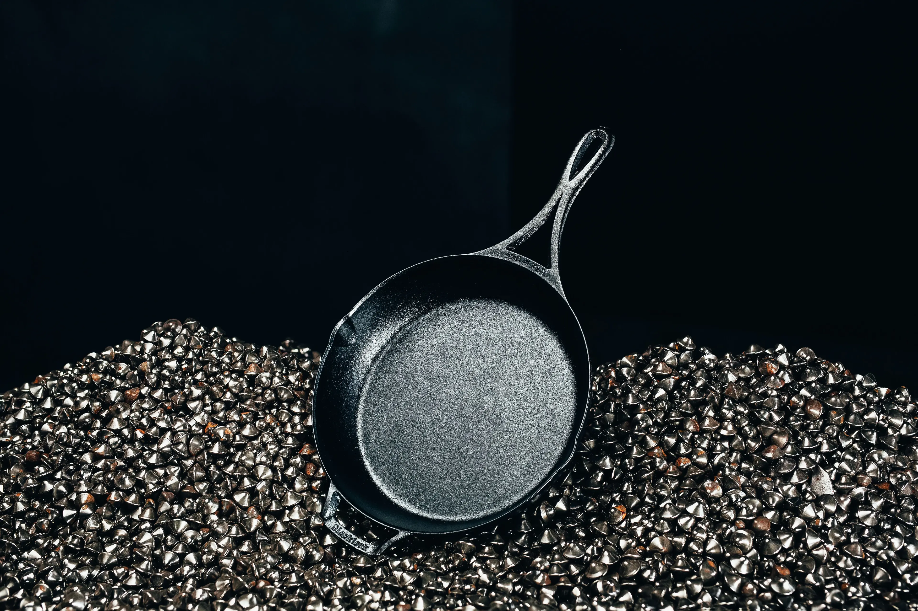 Lodge Lodge Blacklock 12-Inch Triple-Seasoned Skillet