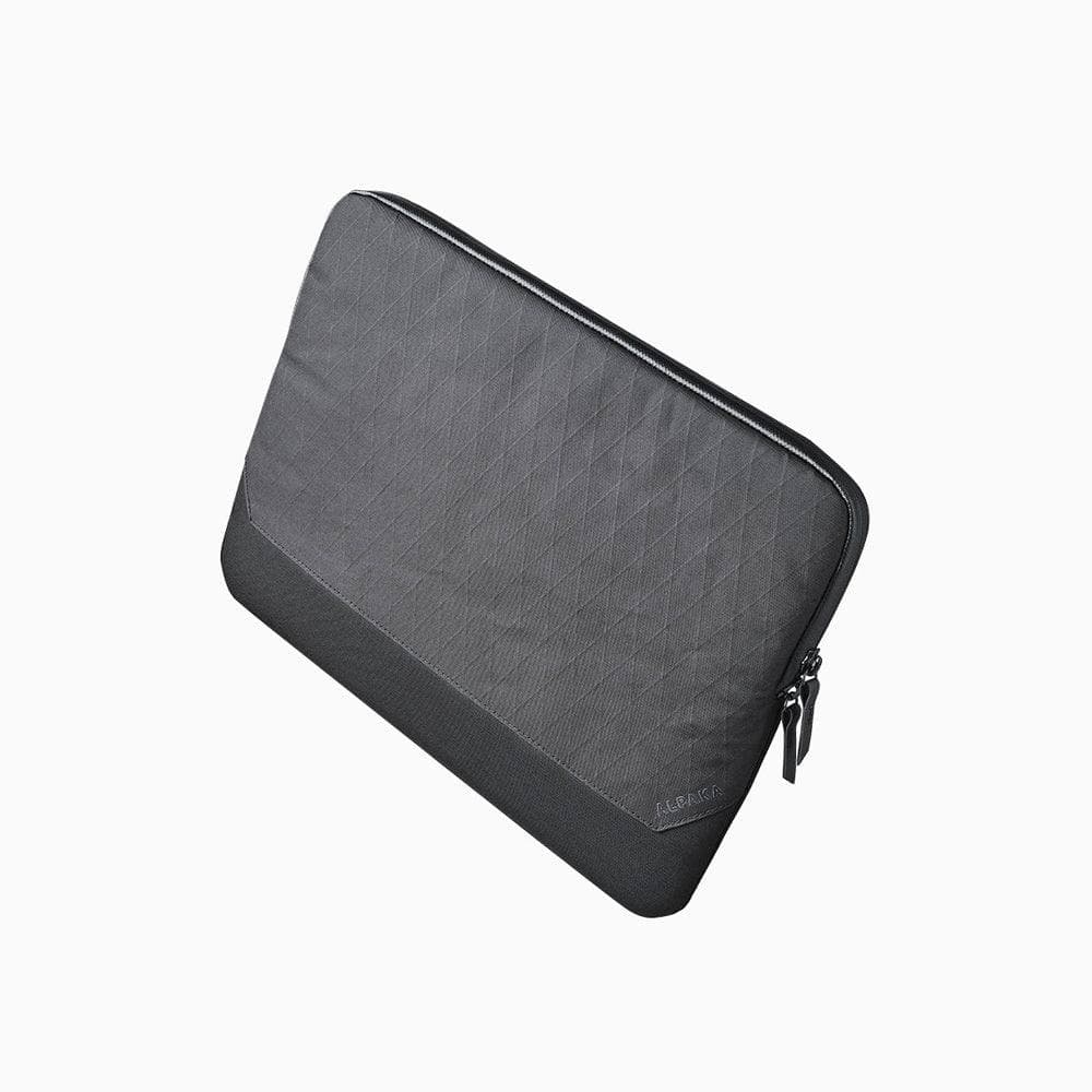 ALPAKA ALPAKA Elements Laptop Sleeve