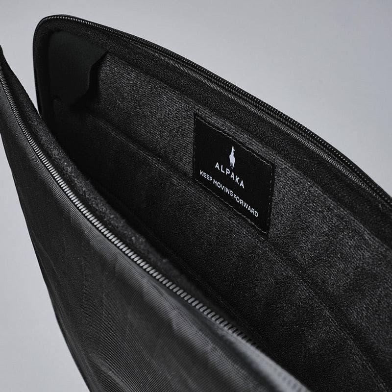 ALPAKA ALPAKA Elements Laptop Sleeve