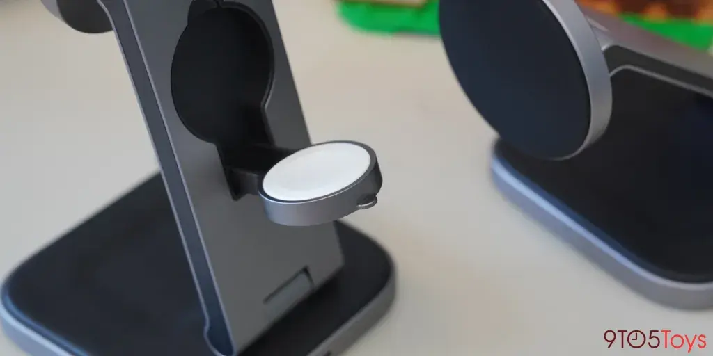 Satechi Satechi 2-in-1 Foldable Qi2 Wireless Charging Stand