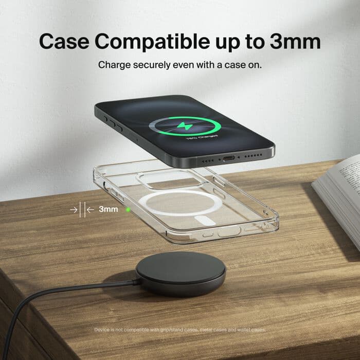 Belkin Belkin BoostCharge Pro Magnetic Wireless Charging Pad with Pop-Up Stand