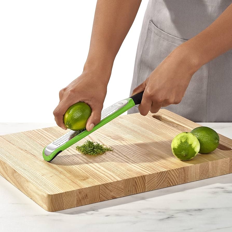 OXO OXO Good Grips Etched Zester & Grater