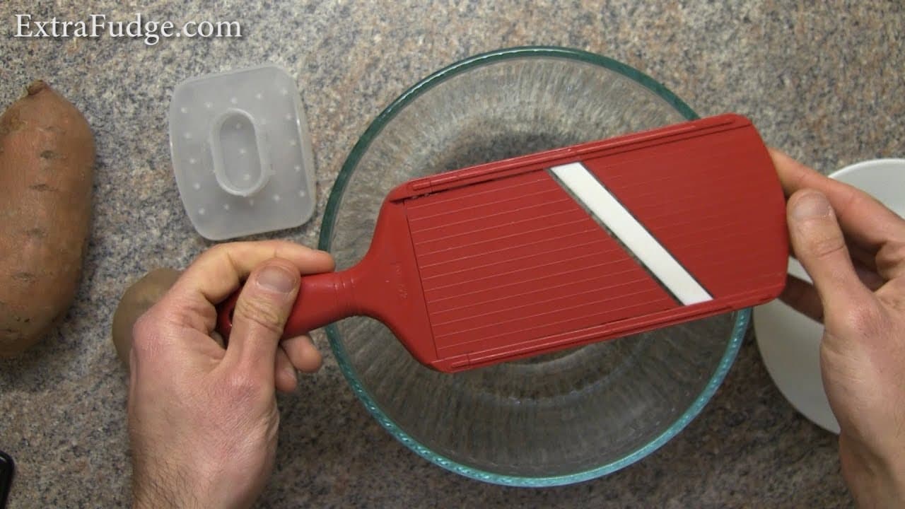 Kyocera Soft Grip Adjustable Mandoline Slicer