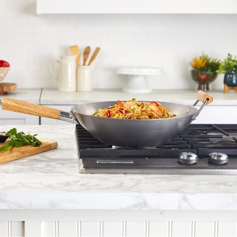 IMUSA IMUSA 14-Inch Carbon Steel Wok with Wood Handles