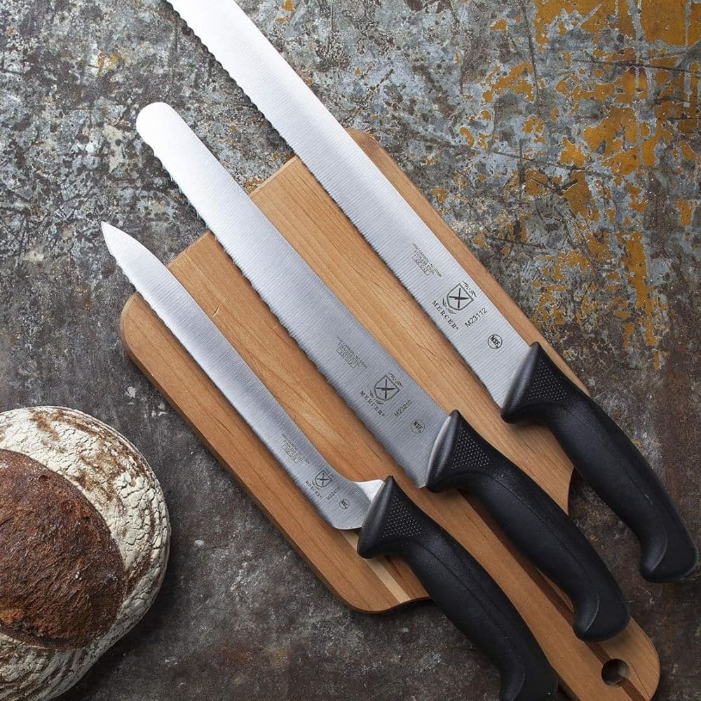 Mercer Culinary Millennia Wide Wavy Edge Bread Knife 10 in