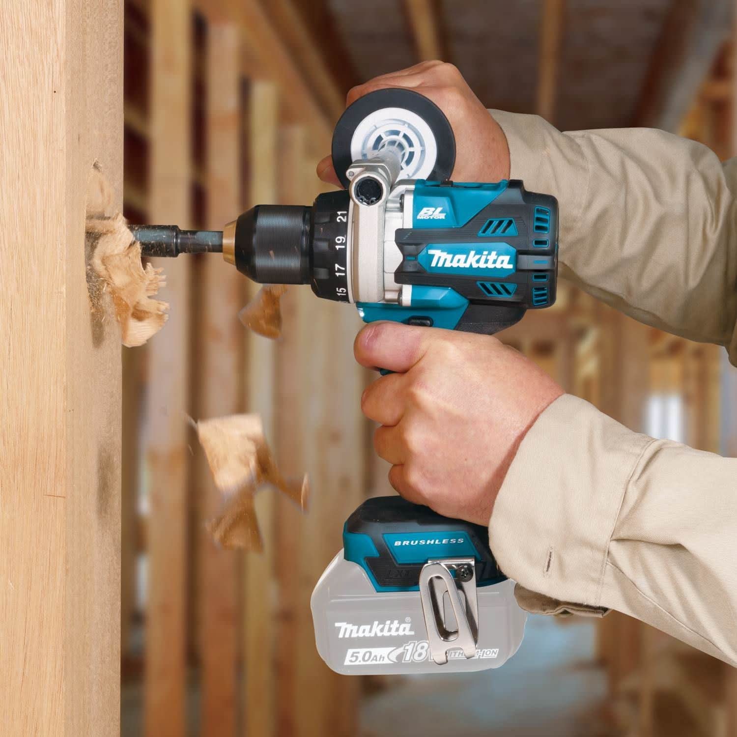 Makita 18V LXT Brushless 1/2 in. Driver-Drill